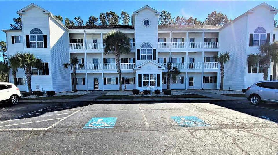 1st image of 750 Charter Dr Unit E13