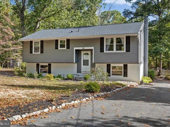 308 Oak Ave, Malaga, NJ 08328