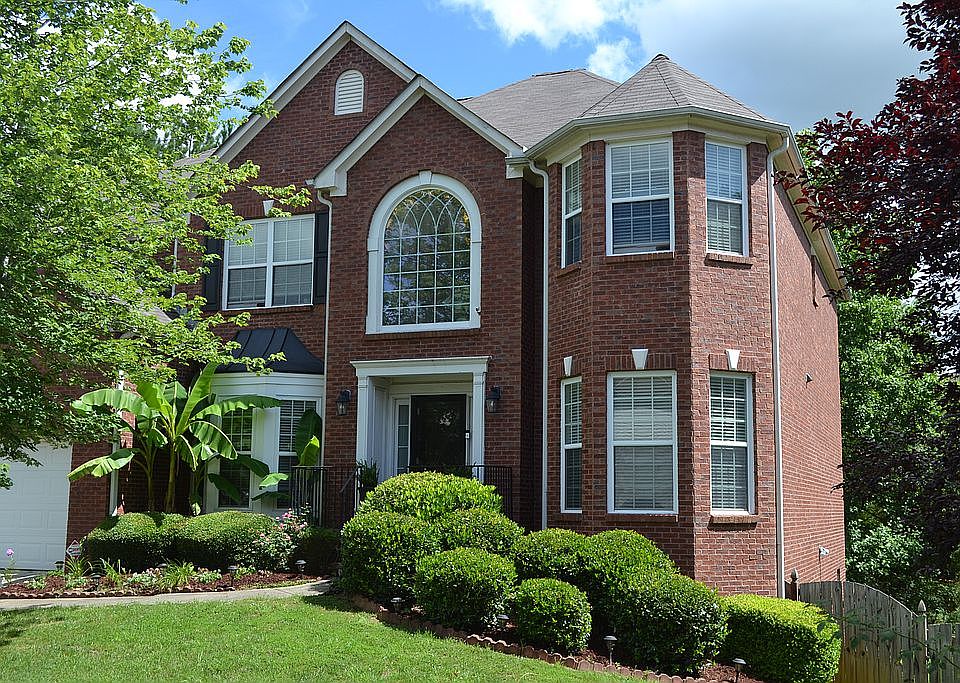 1st image of 255 Simonton Crest Dr