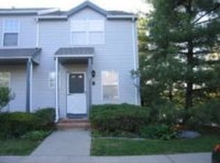 11 Hancock Ct #101, Flemington, NJ 08822