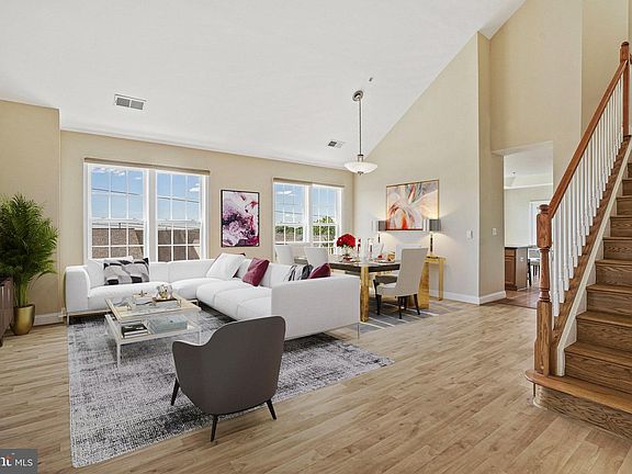 2nd image of 303 Redland Blvd APT 401