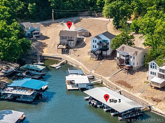 2nd image of 27 Old Sassafrass Rd