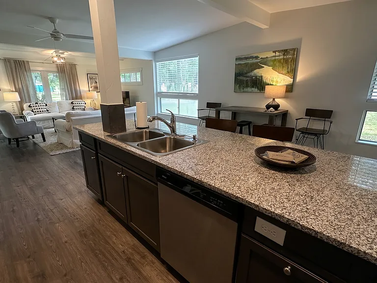 1003 Broad River Dr — Photo 25