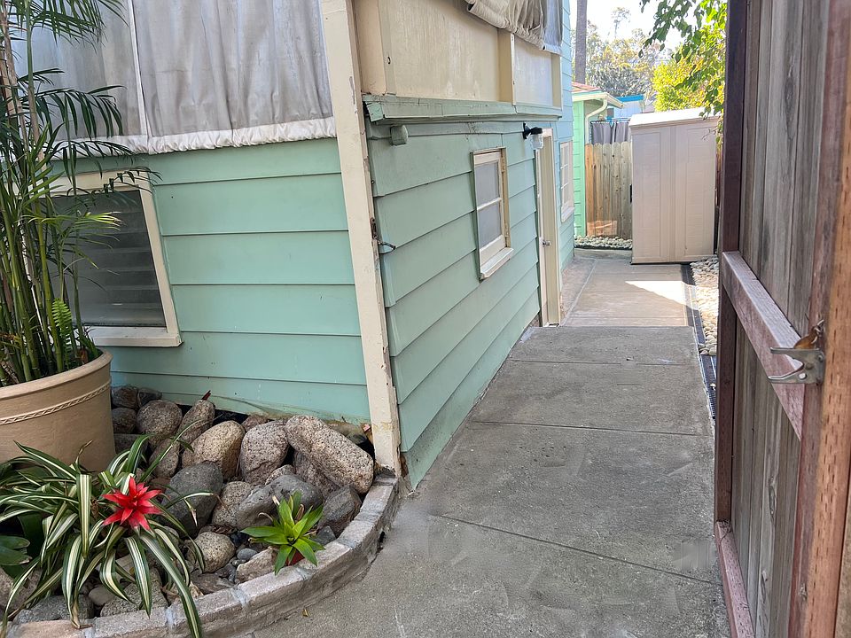 Gated Studio entrance from front yard