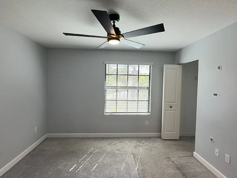 4230 Napoli Lake Dr — Photo 22