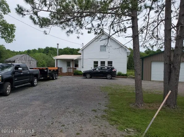 6842 Liberty Road, Copenhagen, NY 13626