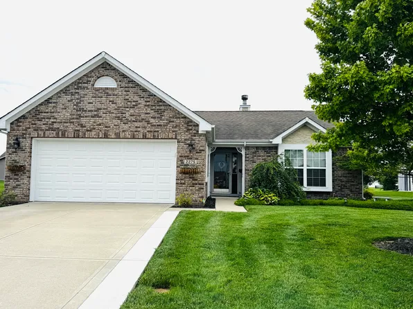 2275 Spring Dipper Dr, Greenfield, IN 46140