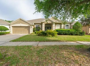 5909 Riva Ridge Dr, Zephyrhills, FL 33544