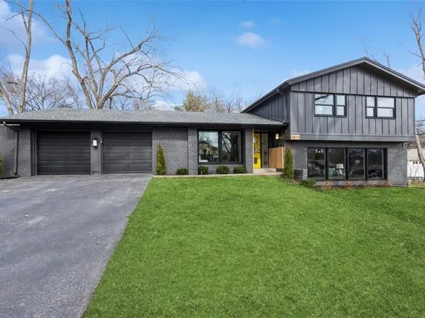 5814 W 88th St, Overland Park, KS 66207