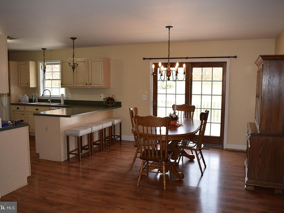 627 Portzer Rd, Quakertown, PA 18951 Zillow