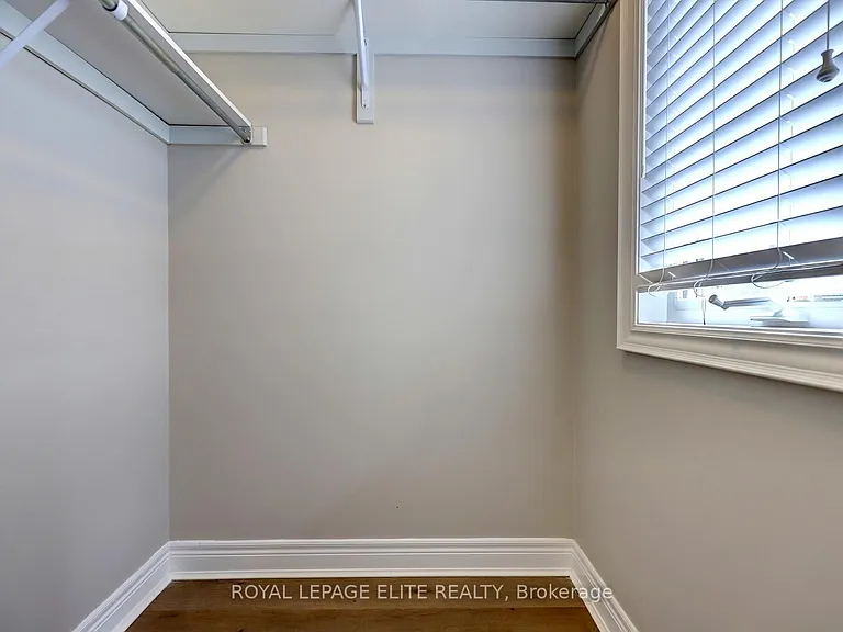 8025 Cole Ct — Photo 24