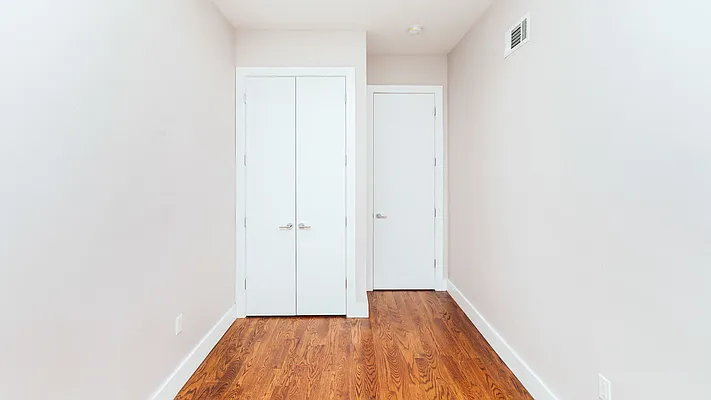 Rented by Nooklyn NYC LLC | media 10