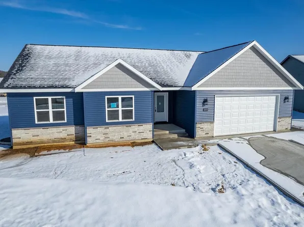2055 Willow Run, Reedsburg, WI 53959