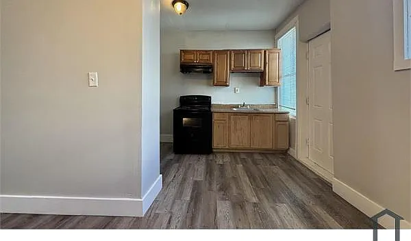 5581 Blakemore St — Photo 11
