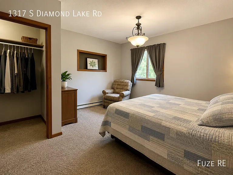 1317 S Diamond Lake Rd — Photo 8
