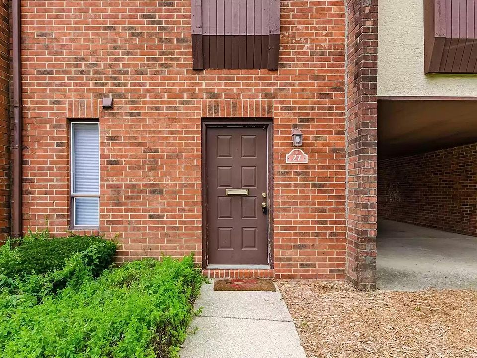 1st image of 27 King Arthur Blvd