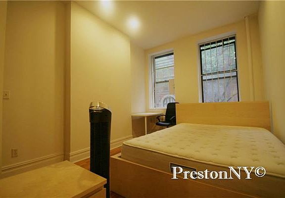 2nd image of 112 E 90th St APT 1C