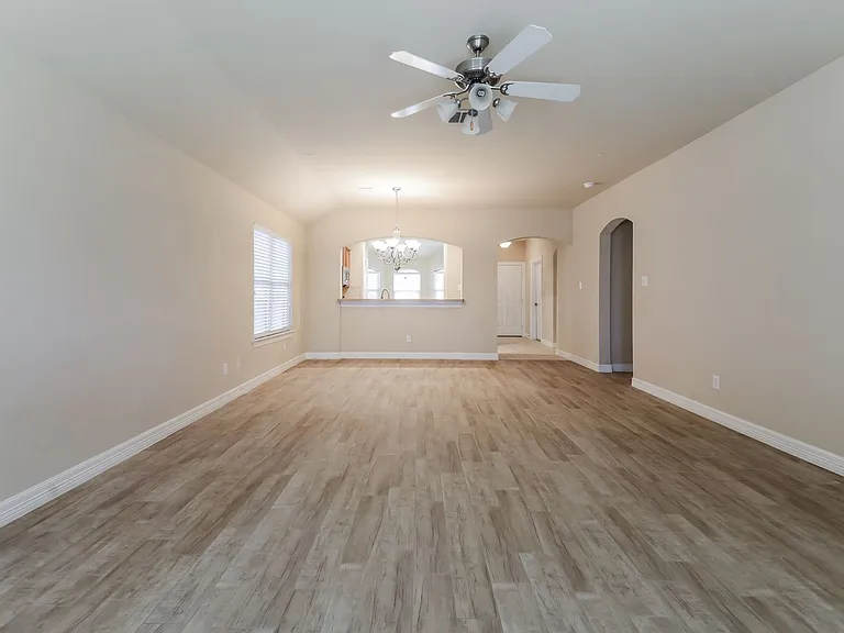 1524 Toucan Dr — Photo 6