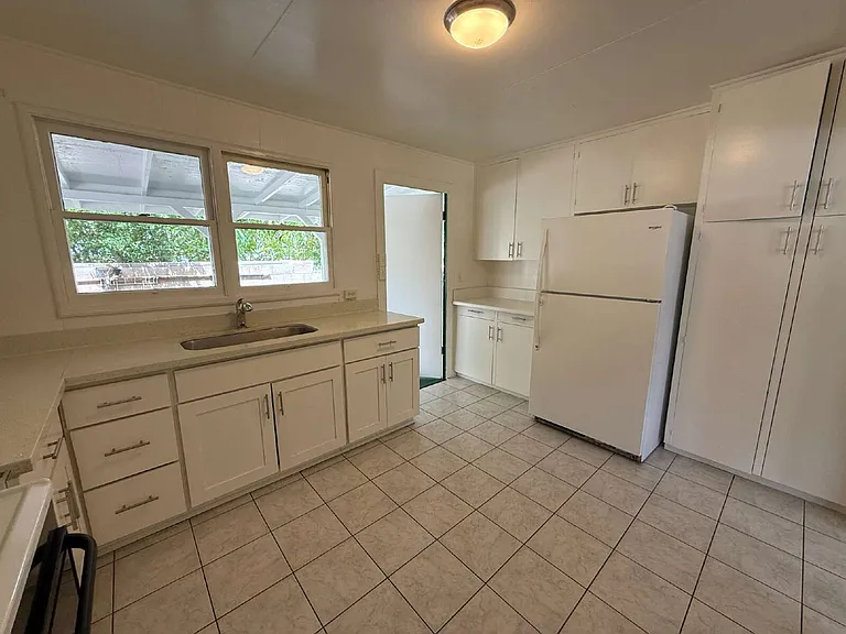 91-677B Pohakupuna Rd — Photo 2