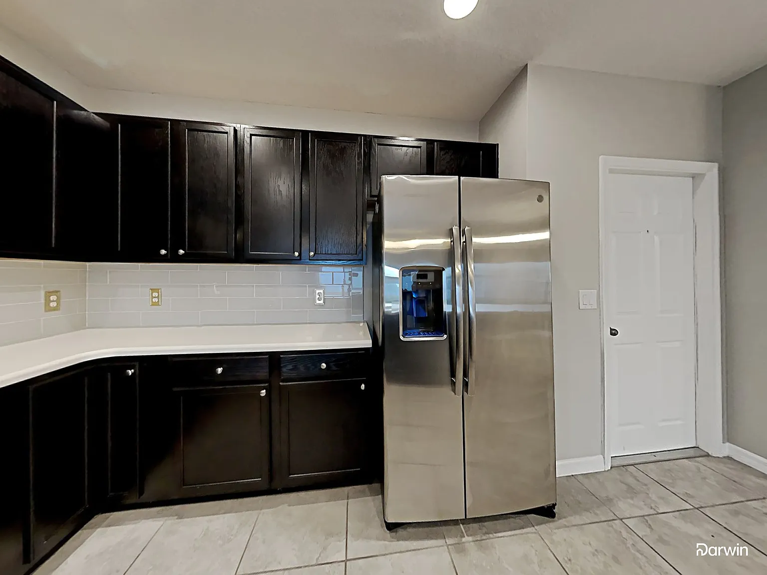 3 bed, 2.0 bath, 1699 sqft, $2,460 — Photo 3