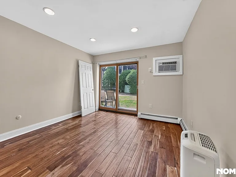 5 Loudon Dr #2 — Photo 17