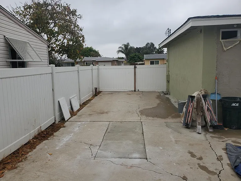 3040 Haidas Ave — Photo 14