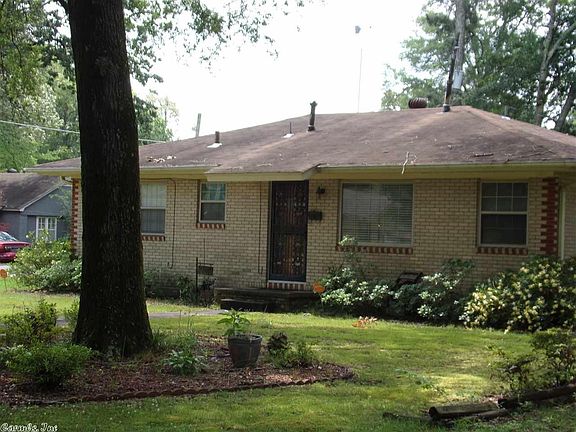 3rd image of 1600 W 34th Ave