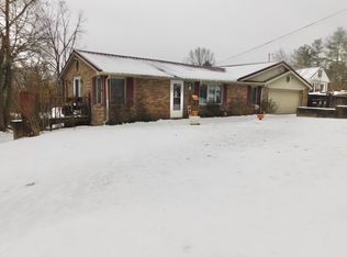 2035 Doe Creek Rd, Irvine, KY 40336