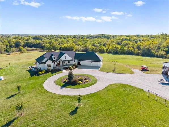 6759 W 351st St, Louisburg, KS 66053