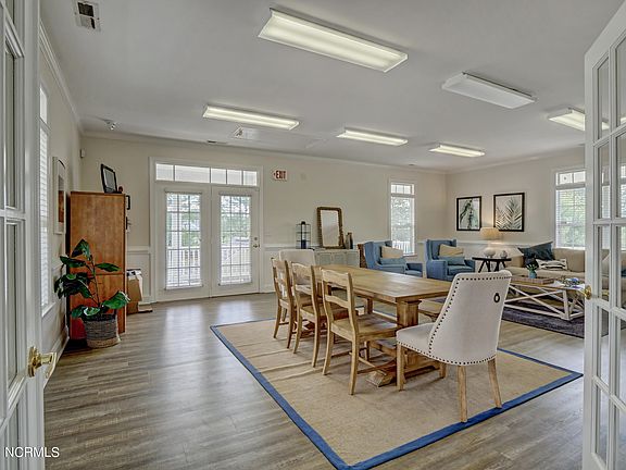 4th image of L44 Settlers Way