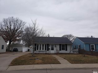 2330 45th St, Rock Island, IL 61201