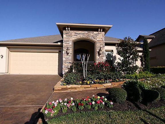 2nd image of 13915 San Saba Canyon Ln