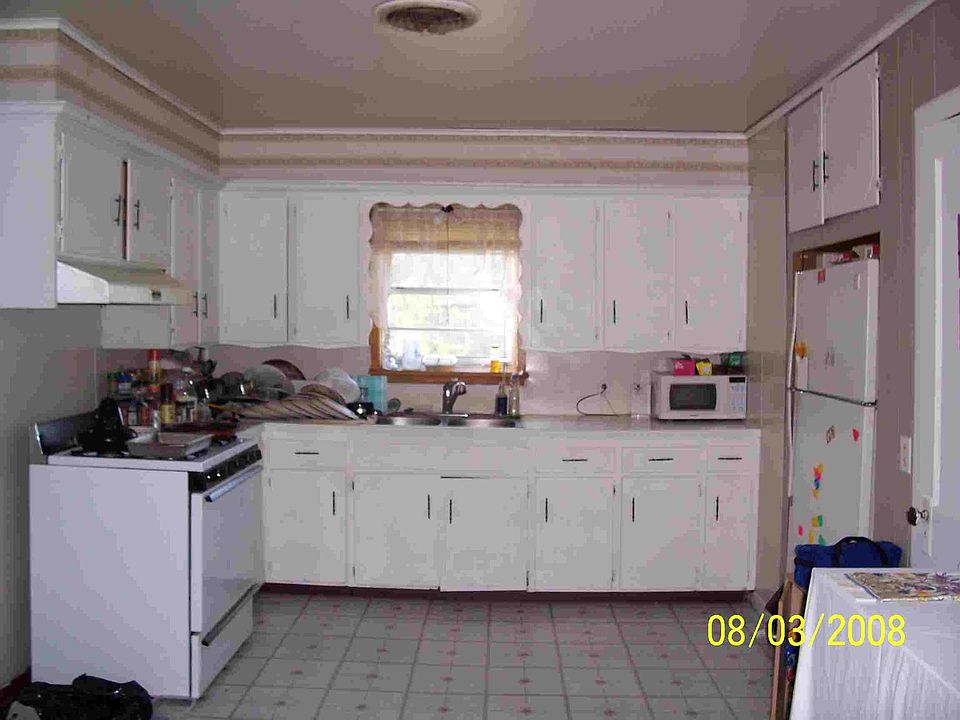 2nd image of 1531 E 71st St N