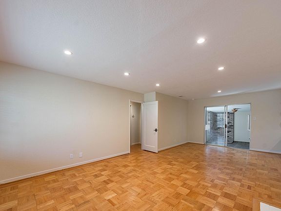 4th image of 664 Armanini Ave