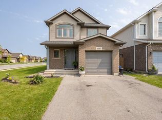 8501 Kelsey Cres, Niagara Falls, ON L2H0B2