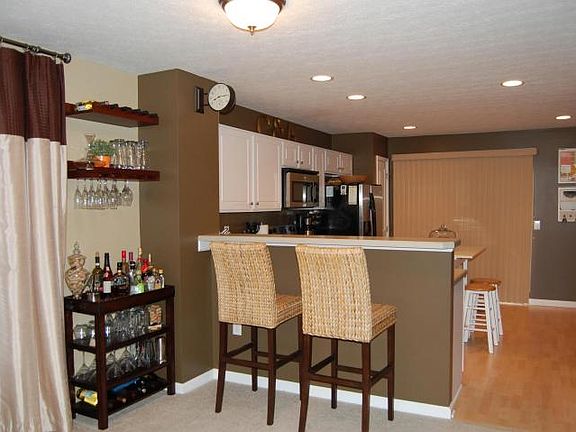 5th image of 5135 Twin Falls Dr