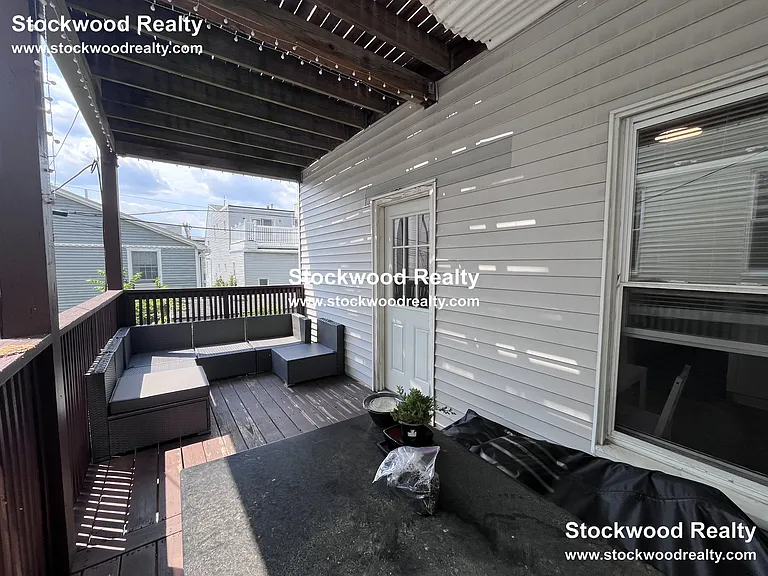 11 Gates St #1 — Photo 16