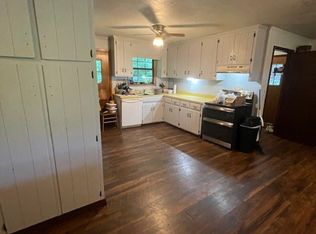 420 W Kelly Rd, Pleasantville, TN 37033