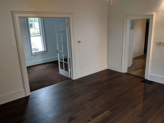 4th image of 407 Y Blvd