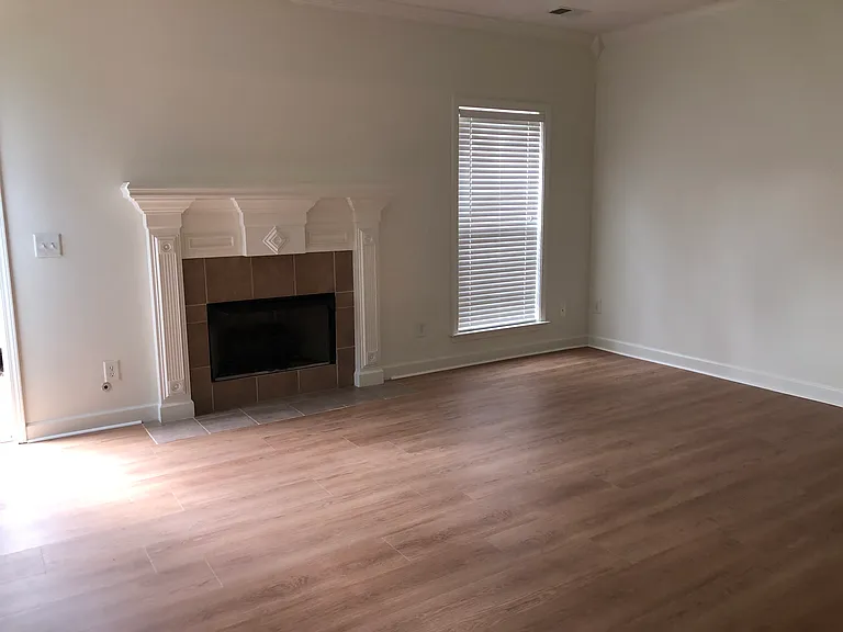 7816 Heaton Way — Photo 11