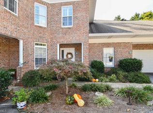 10 E Indigo Lake Ter, Greensboro, NC 27455