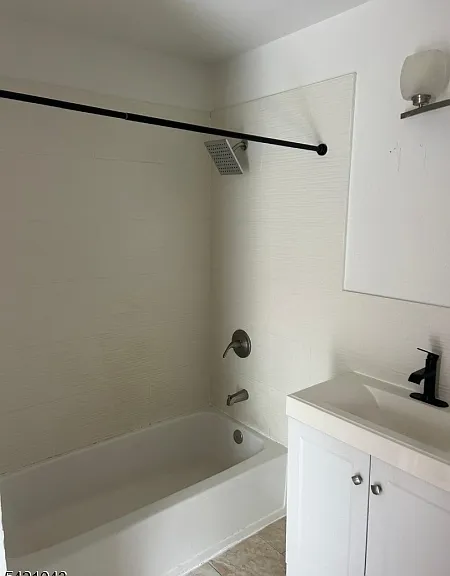 1210 Roselle St — Photo 13