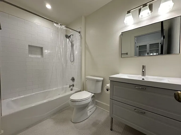 1107 Cumberland St #1 — Photo 15