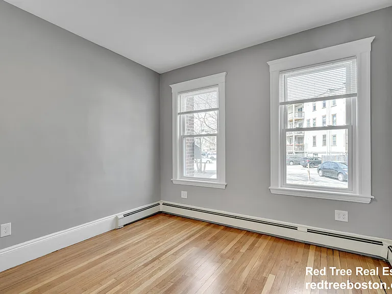 142 Sutherland Rd #U1 — Photo 15
