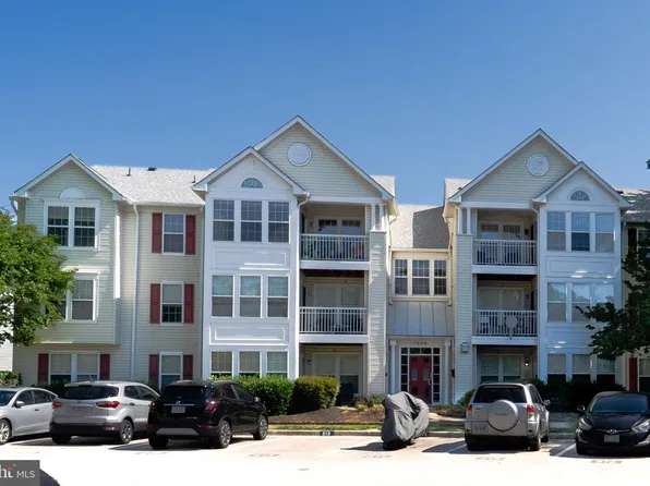 7505 Calderon Ct #J, Alexandria, VA 22306