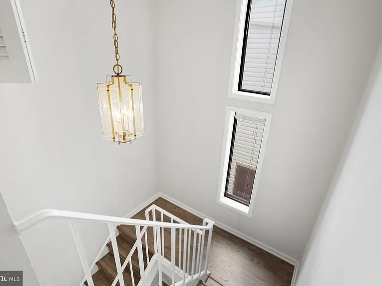 18616 Pier Point Pl — Photo 13