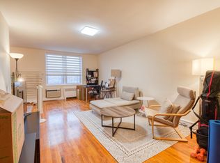 2160 Center Ave APT 4S, Fort Lee, NJ 07024