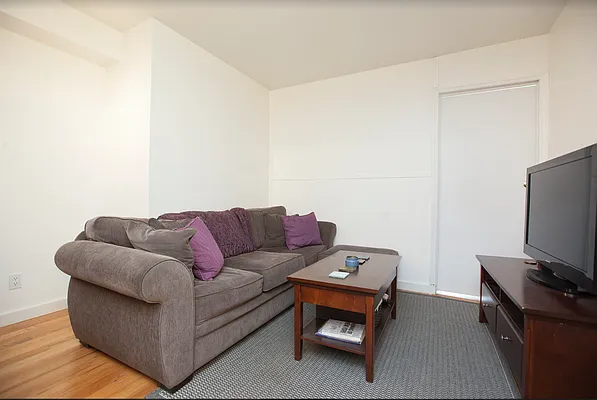 Rented by REAL New York | media 29