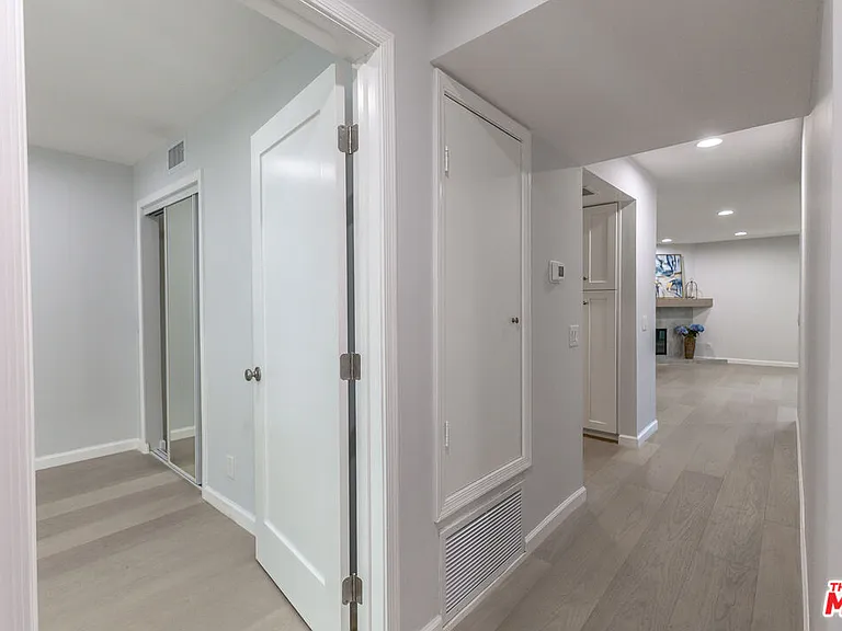 400 N Louise St #204 — Photo 20
