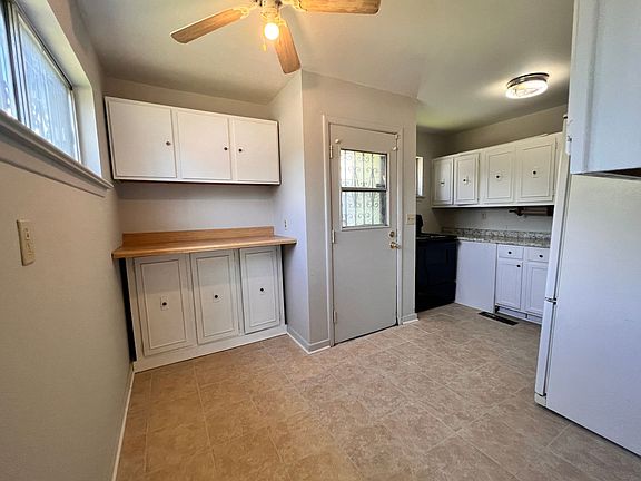 3rd image of 2109 Walker Ave